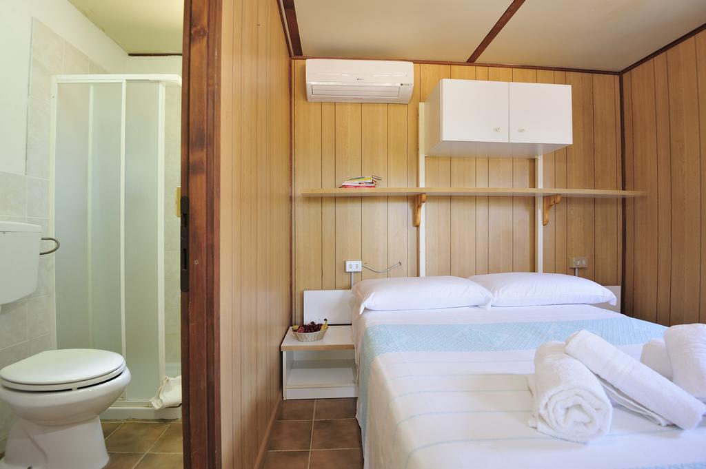 Villaggio Camping Tesonis Beach Tertenia Exterior photo